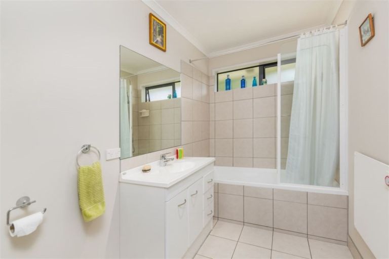 Photo of property in 24c Riddell Road, Kerikeri, 0230