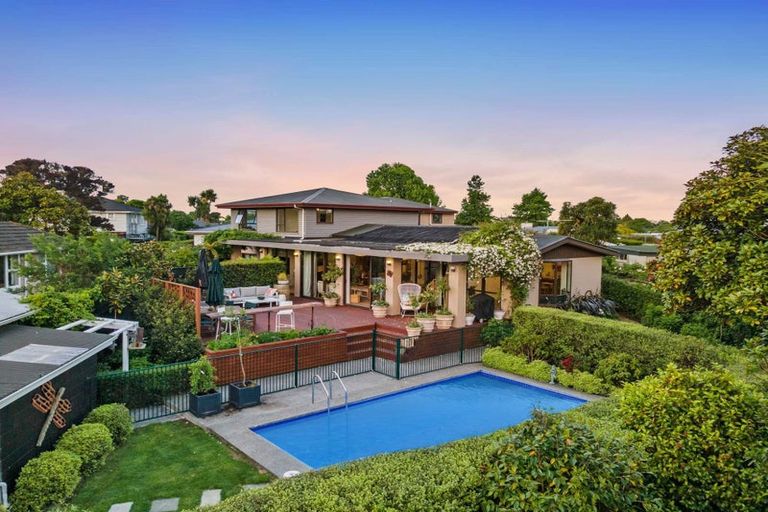 Photo of property in 45 Whitby Street, Burnside, Christchurch, 8053