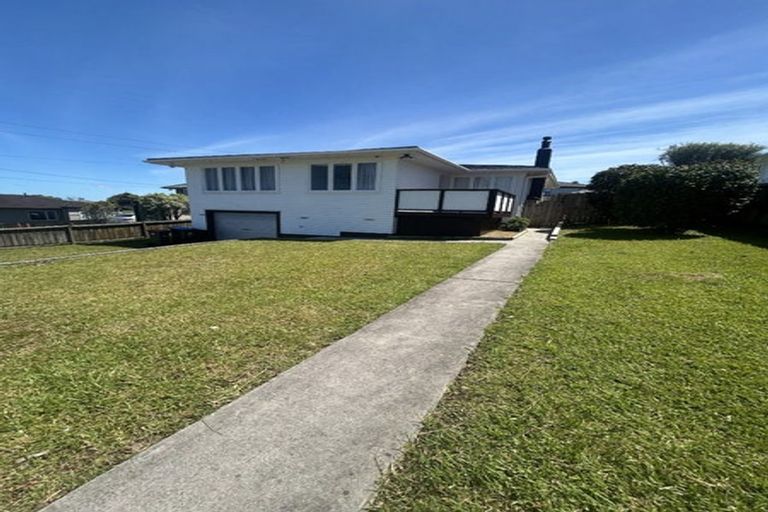 Photo of property in 71 Heaphy Street, Blockhouse Bay, Auckland, 0600