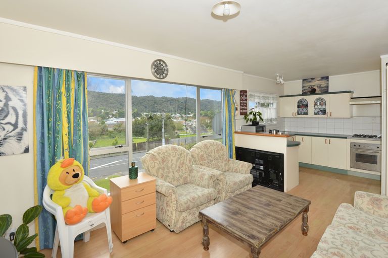 Photo of property in 58 Hilltop Avenue, Morningside, Whangarei, 0110