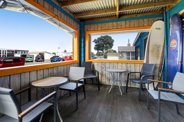 Photo of property in 102 Tasman Street, Opunake, 4616