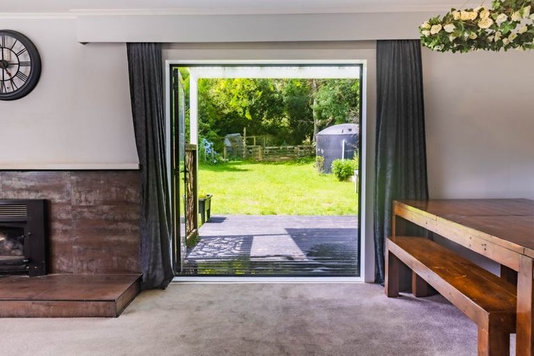 Photo of property in 822 Motukawa Road, Tarata, Inglewood, 4387