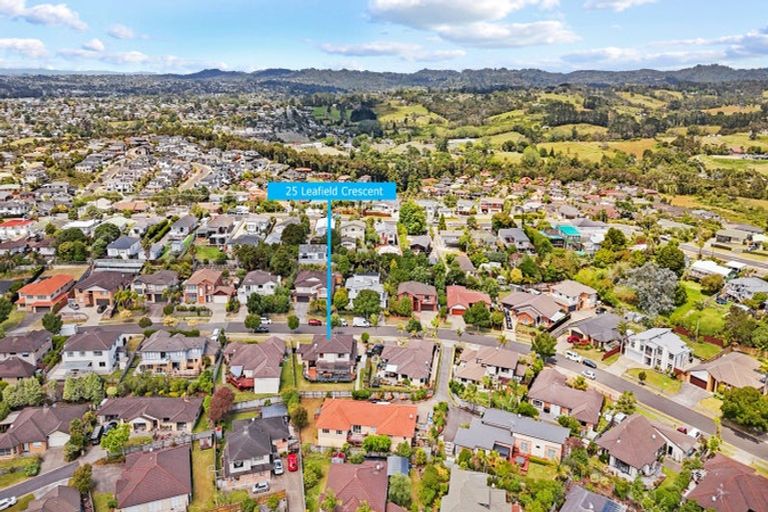 Photo of property in 25 Leafield Crescent, Henderson, Auckland, 0612