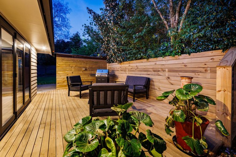 Photo of property in 15 Ashburn Lane, Awapuni, Palmerston North, 4412