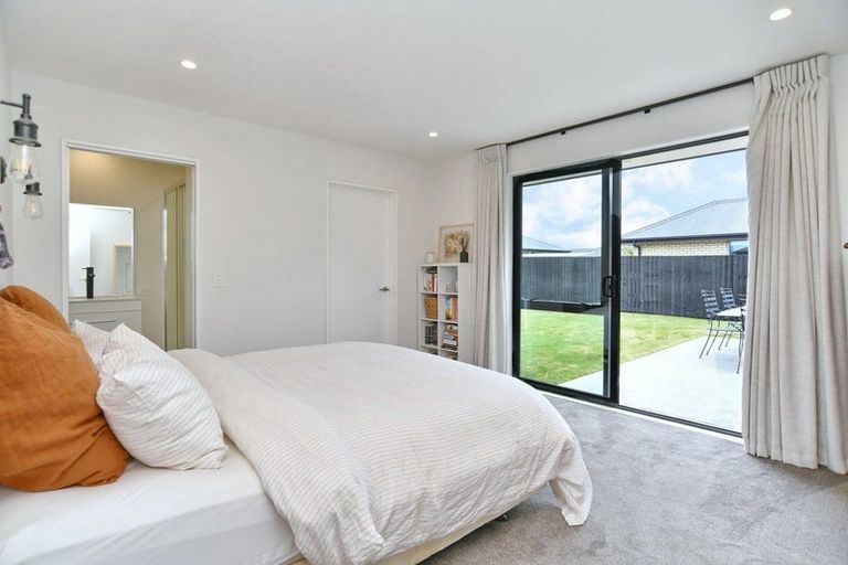 Photo of property in 8 Fearne Drive, Woodend, 7610