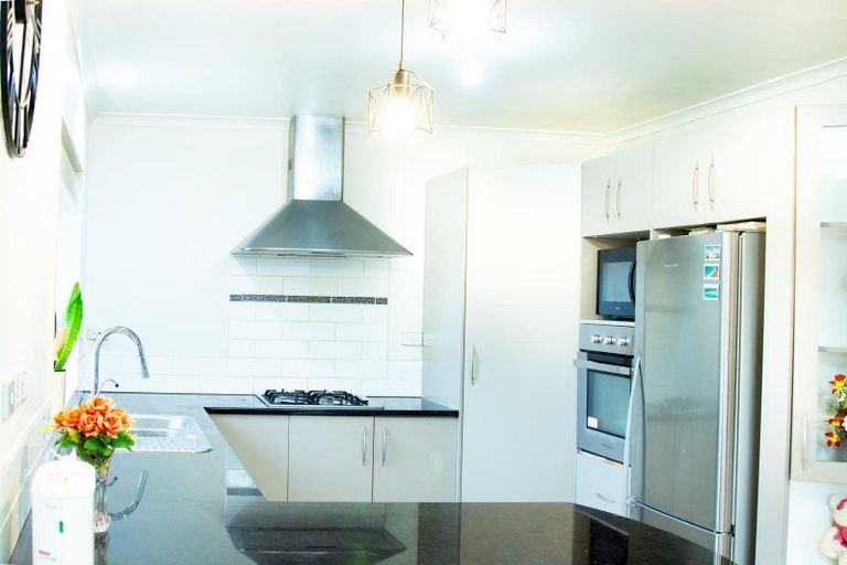 Photo of property in 26 Jury Place, Favona, Auckland, 2024