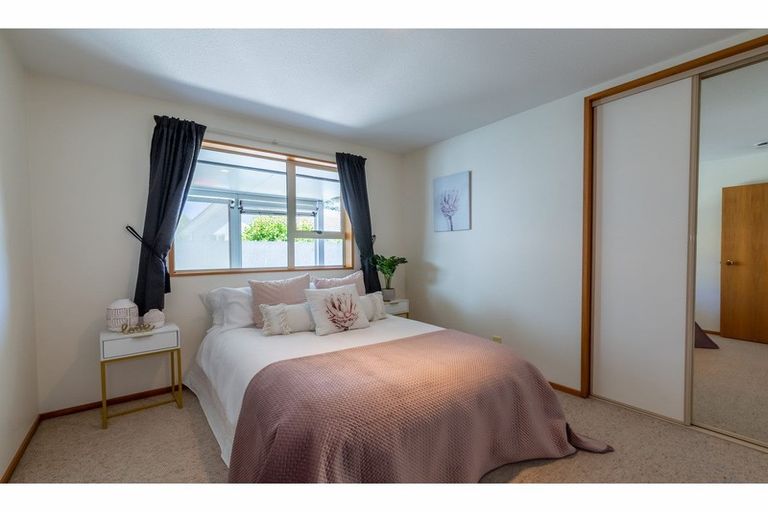 Photo of property in 15a Cleland Street, Belfast, Christchurch, 8051