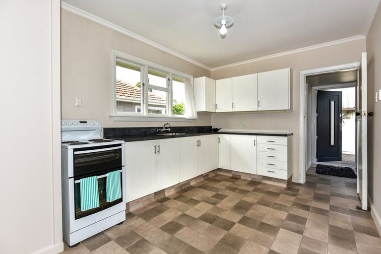 Photo of property in 34 Tabart Street, Woolston, Christchurch, 8023