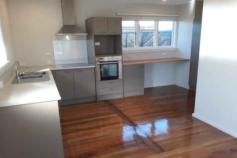 Photo of property in 33 Bourne Crescent, Papanui, Christchurch, 8053