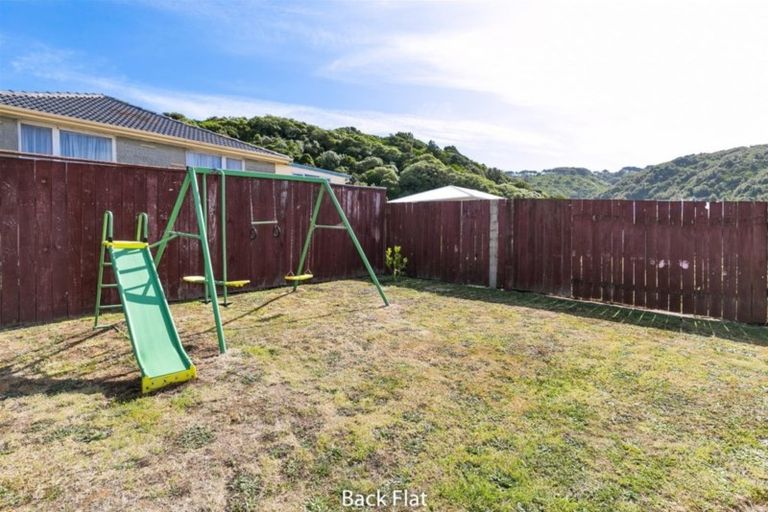 Photo of property in 42 Rangituhi Crescent, Takapuwahia, Porirua, 5022