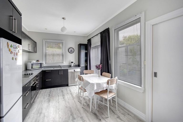 Photo of property in 8 Constitution Street, Port Chalmers, 9023