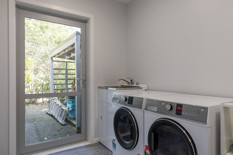 Photo of property in 60 Dalmore Way, Acacia Bay, Taupo, 3385