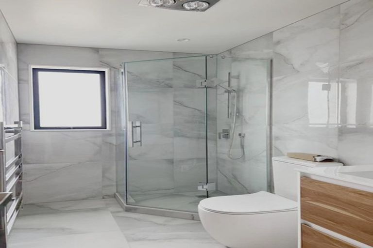 Photo of property in 41b Crestview Rise, Papakura, 2110