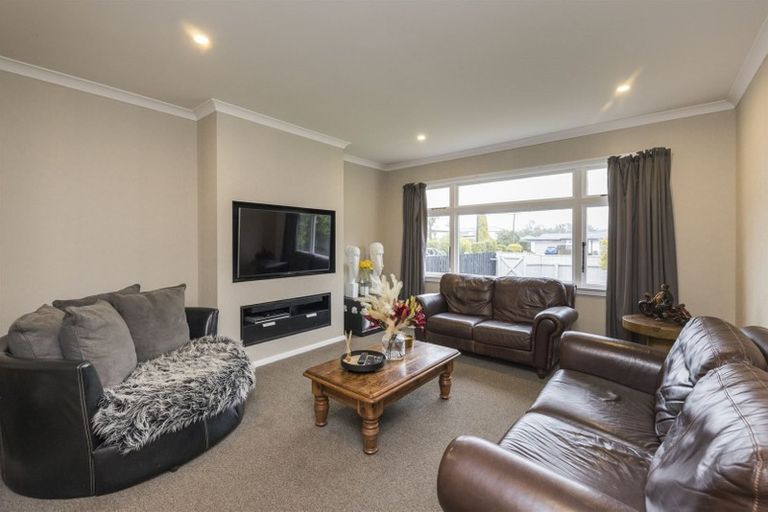Photo of property in 5 Wood Street, Takaro, Palmerston North, 4410