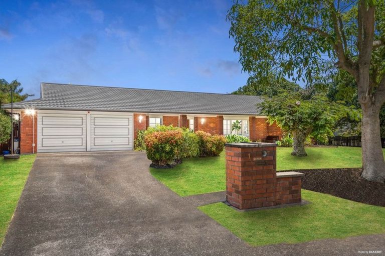 Photo of property in 1 Brockton Avenue, Conifer Grove, Takanini, 2112