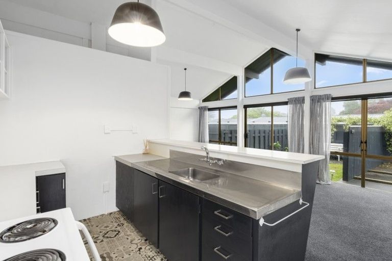 Photo of property in 14a Woodleigh Street, Frankleigh Park, New Plymouth, 4310