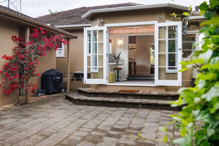 Photo of property in 277 Park Road, Hokowhitu, Palmerston North, 4410