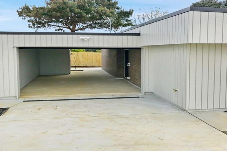 Photo of property in 72 Prado Drive, Pukekohe, 2120