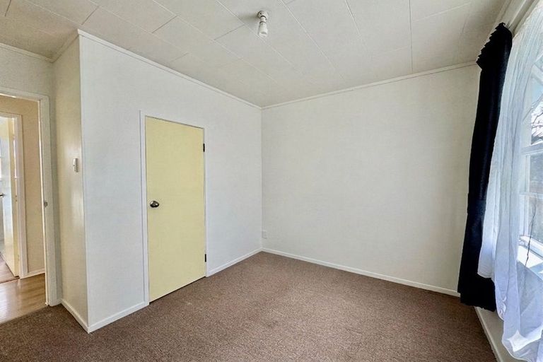 Photo of property in 10 Carter Place, Manurewa, Auckland, 2102
