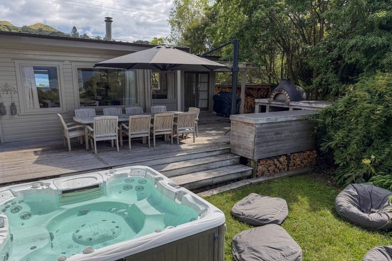 Photo of property in 145 Spencer Road, Lake Tarawera, Rotorua, 3076