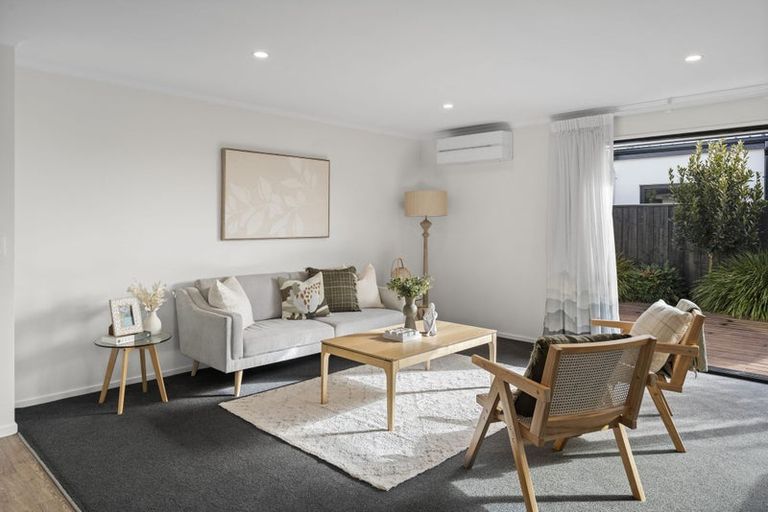 Photo of property in 25 Malaga Crescent, Harewood, Christchurch, 8051