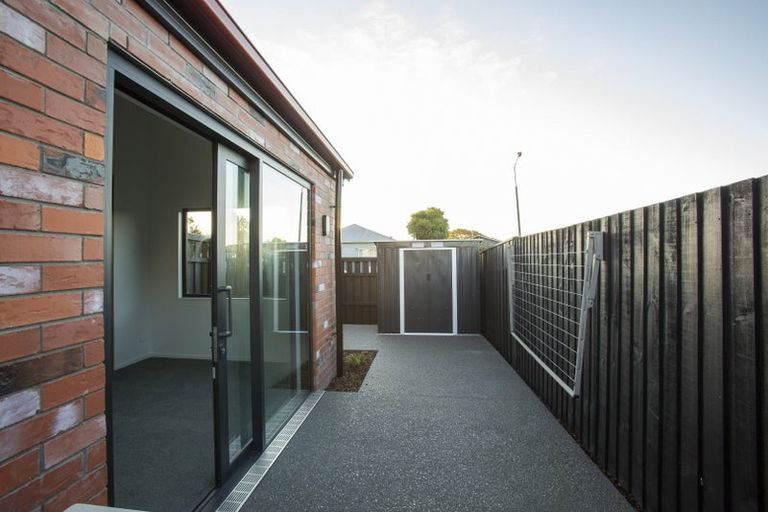 Photo of property in 1/19 Rutherford Street, Woolston, Christchurch, 8023