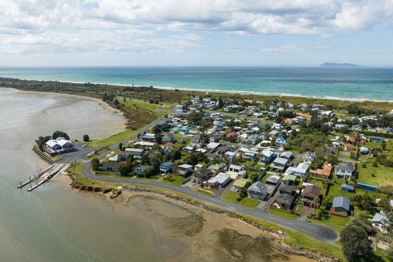 Photo of property in 19 Tatai Road, Bowentown, Katikati, 3177