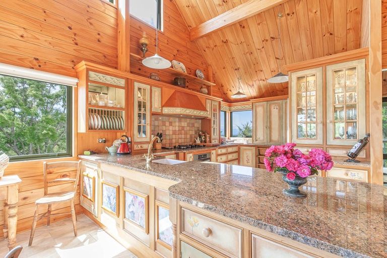 Photo of property in 18 Gannet Heights West, Kaiteriteri, Motueka, 7197