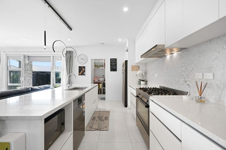 Photo of property in 39 Ruru Street, Cambridge, 3434