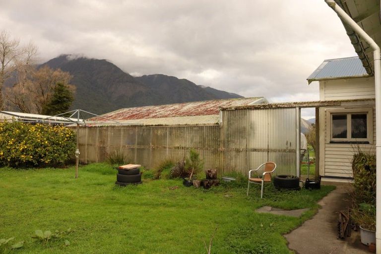 Photo of property in 1773a Whataroa Highway, Whataroa, 7886