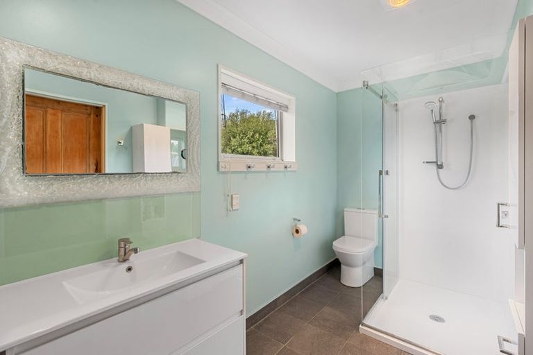 Photo of property in 137 Centaurus Road, Saint Martins, Christchurch, 8022
