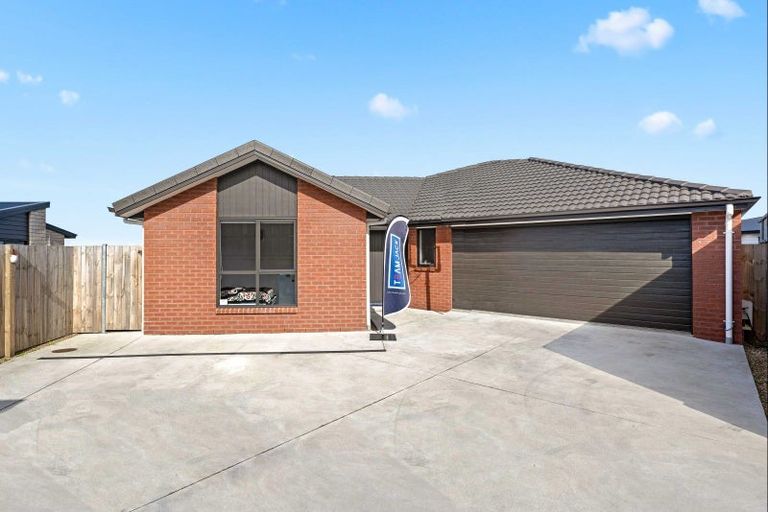 Photo of property in 48 Pragma Rise, Rototuna North, Hamilton, 3210