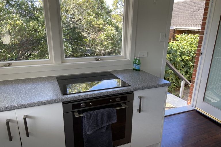 Photo of property in 1/43 Tramway Road, Beach Haven, Auckland, 0626