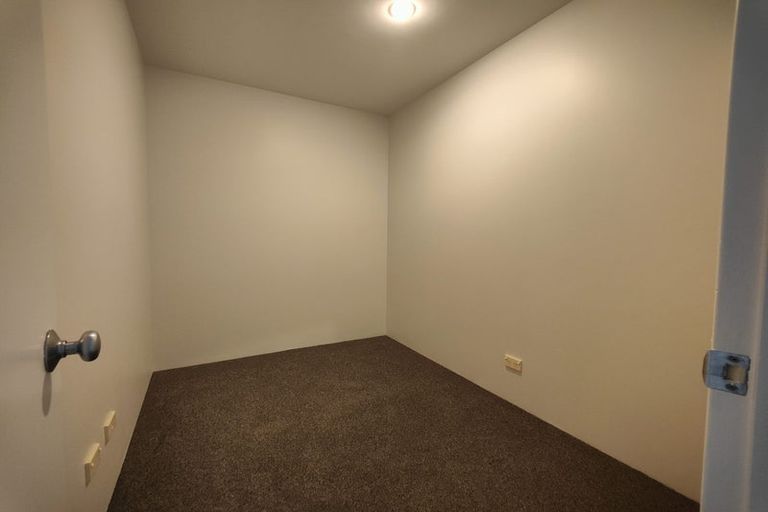 Photo of property in Sirocco Apartments, 607/8 Church Street, Wellington Central, Wellington, 6011