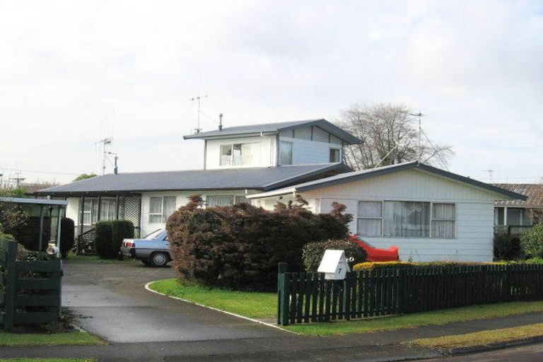 Photo of property in 7 Grove Place, Dinsdale, Hamilton, 3204