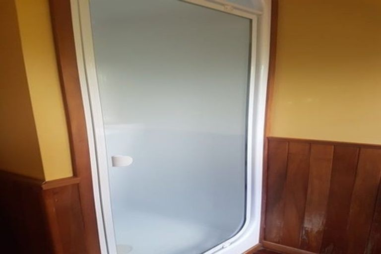 Photo of property in 31 Pahiatua Street, Hokowhitu, Palmerston North, 4410