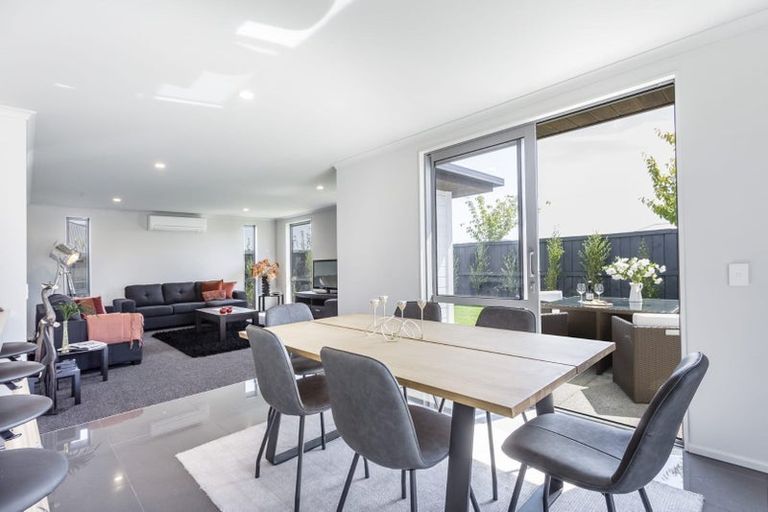 Photo of property in 1c Didham Drive, Mosgiel, 9024