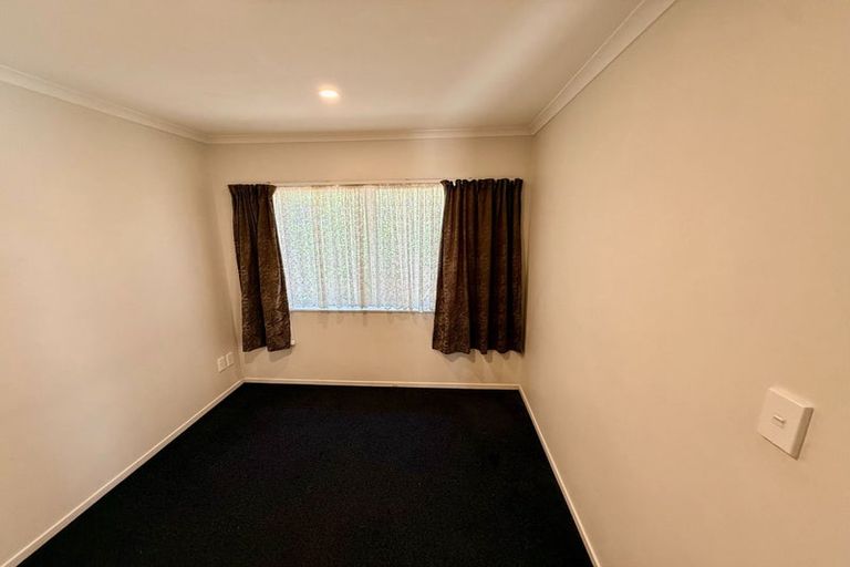 Photo of property in 76 Walmsley Road, Favona, Auckland, 2024