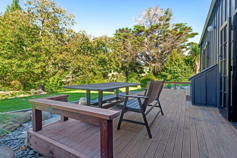 Photo of property in 1131 Whakarau Road, Otoko, Te Karaka, 4092