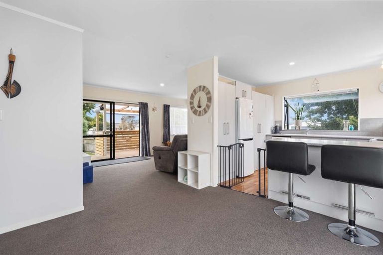 Photo of property in 21 Penney Green, Nawton, Hamilton, 3200