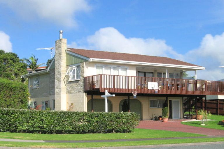 Photo of property in 54 Bay Vista Drive, Red Beach, 0932