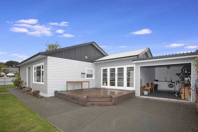 Photo of property in 61 Strickland Street, Somerfield, Christchurch, 8024