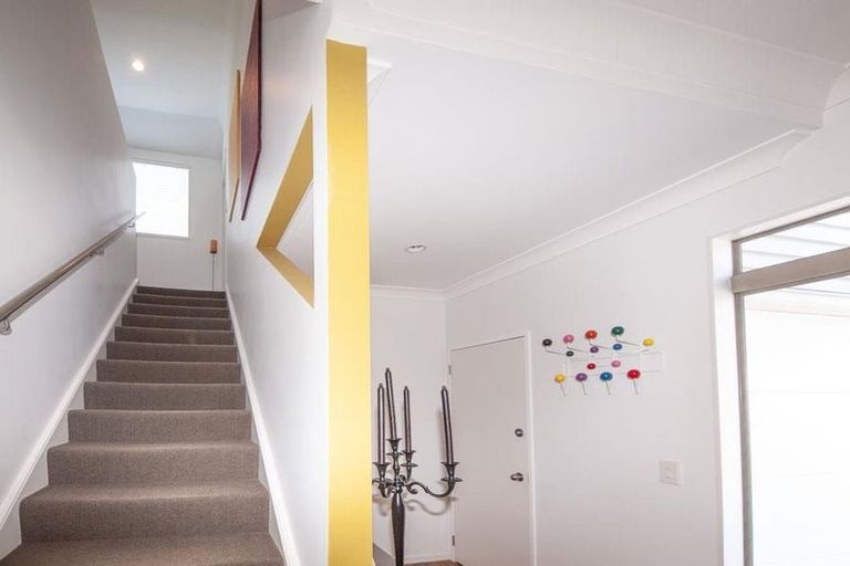 Photo of property in 4a Erlestoke Crescent, Churton Park, Wellington, 6037