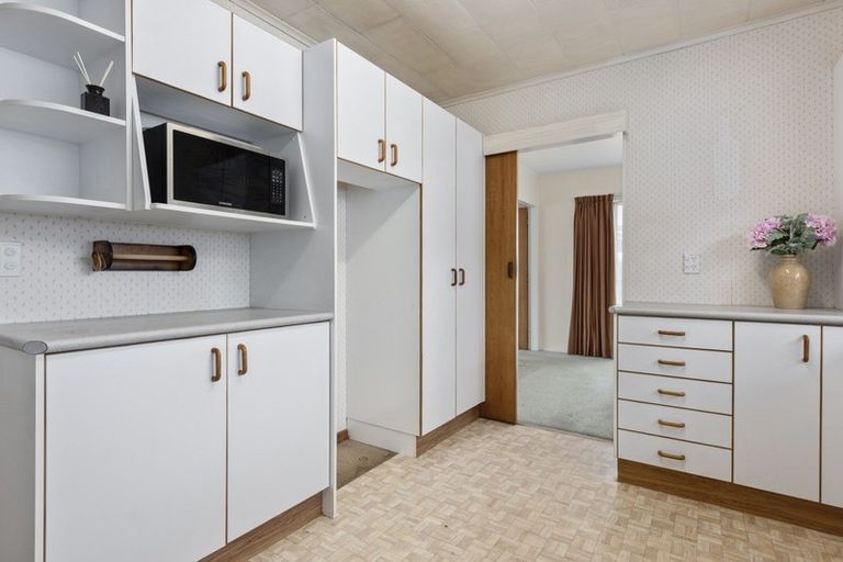 Photo of property in 13 Dakota Grove, Totara Park, Upper Hutt, 5018