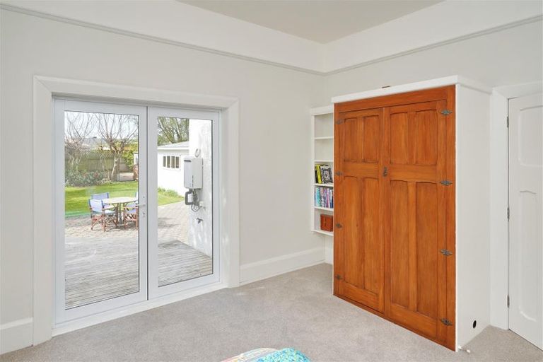 Photo of property in 46 Woodville Street, Edgeware, Christchurch, 8013