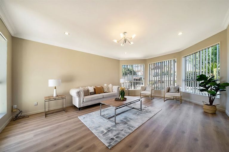 Photo of property in 23 Leafield Crescent, Henderson, Auckland, 0612