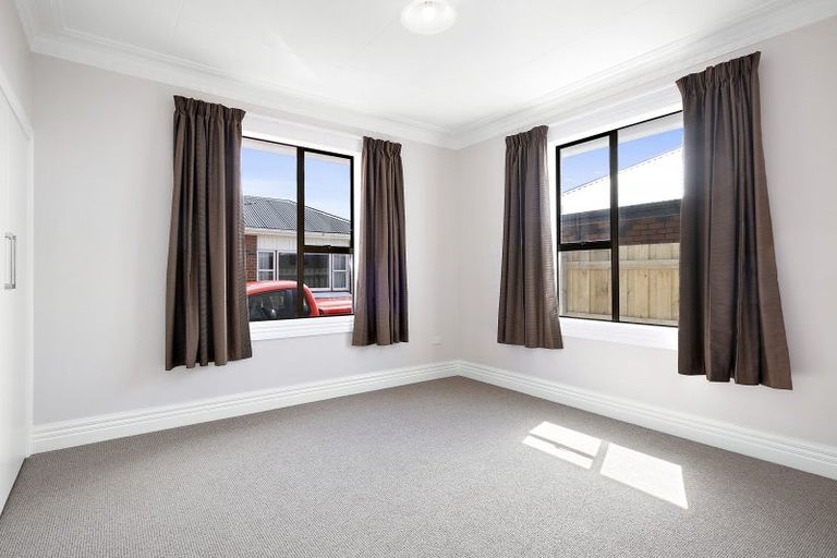 Photo of property in 146 Melbourne Street, South Dunedin, Dunedin, 9012