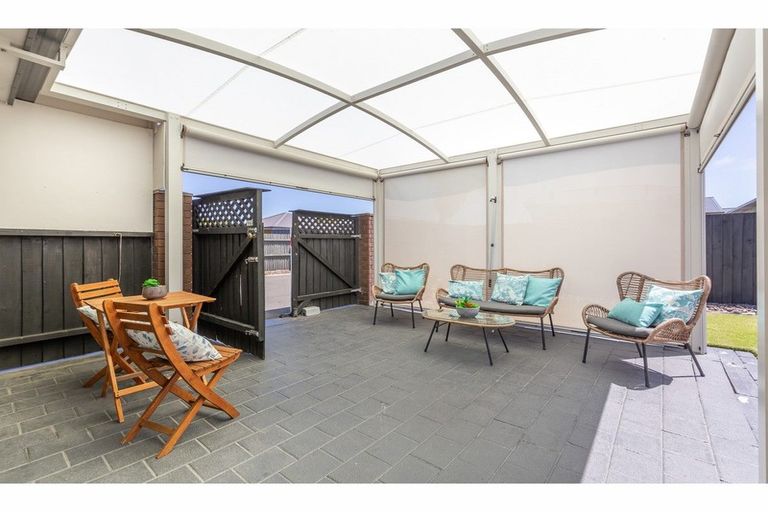 Photo of property in 15a Cleland Street, Belfast, Christchurch, 8051