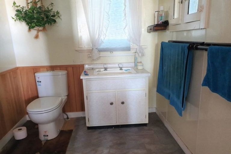 Photo of property in 32 Barraud Street, Dannevirke, 4930