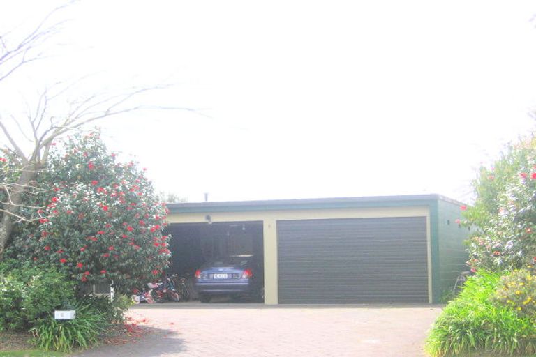 Photo of property in 8 Petrie Street, Pomare, Rotorua, 3015